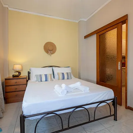 Veroniki By Travel Pro Services - Halkidiki * Néa Mudaniá